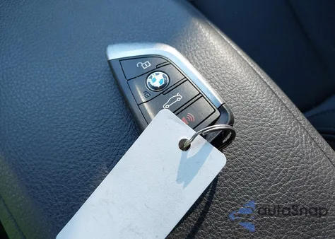 2018 BMW X2 xDrive28I из США, поврежденный, VIN WBXYJ5C31JEF69291